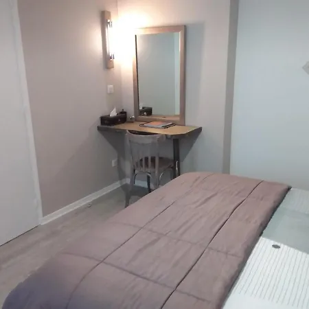 Au Terminus 6 Personnes *