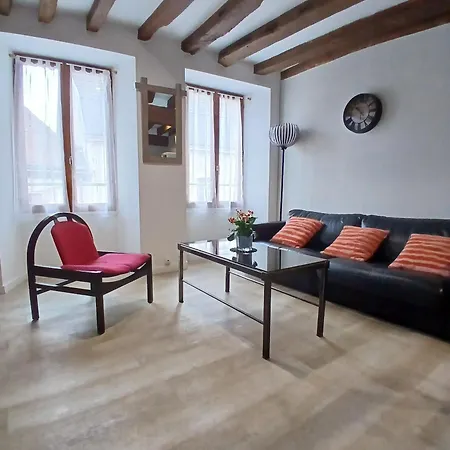 Au Terminus 6 Personnes * Hautvillers