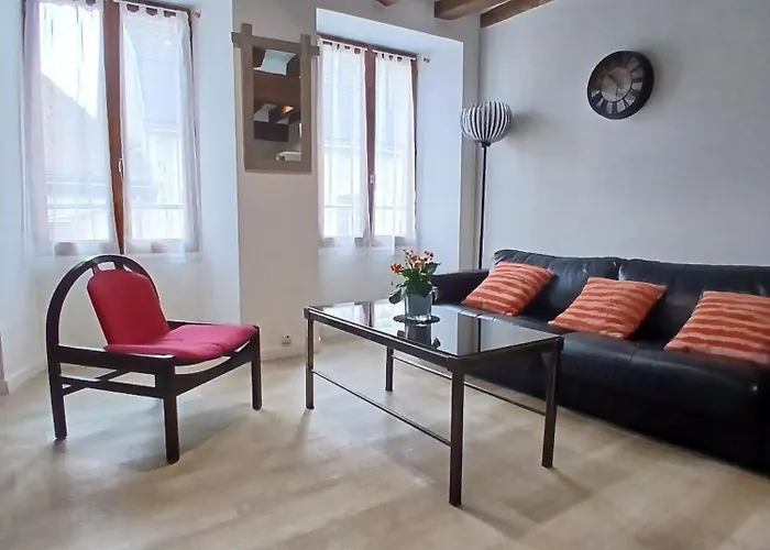 Au Terminus 6 Personnes * Hautvillers